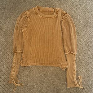 NWOT FREE PEOPLE SWEATER